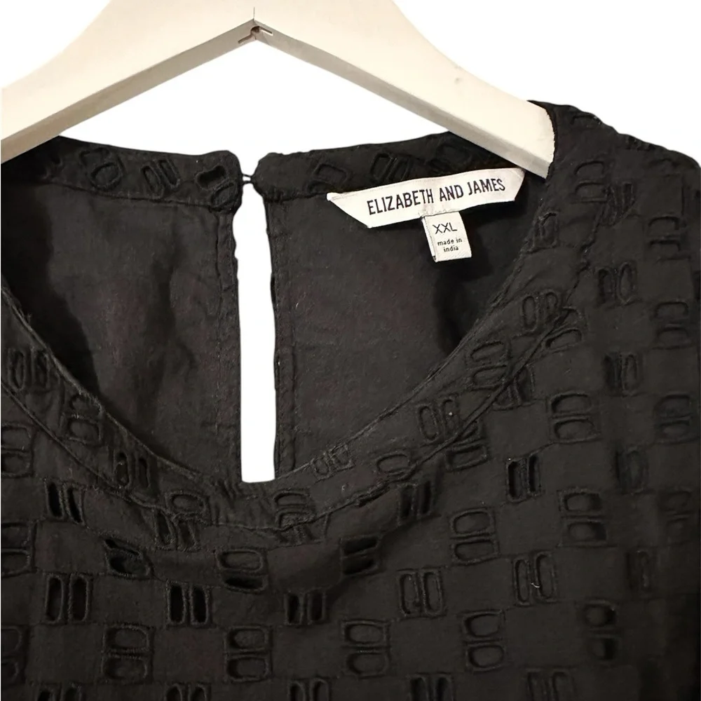 ELIZABETH & JAMES BLACK CROCHET
*BUBBLE SLEEVE* BLOUSE TOP - Picture 3 of 5